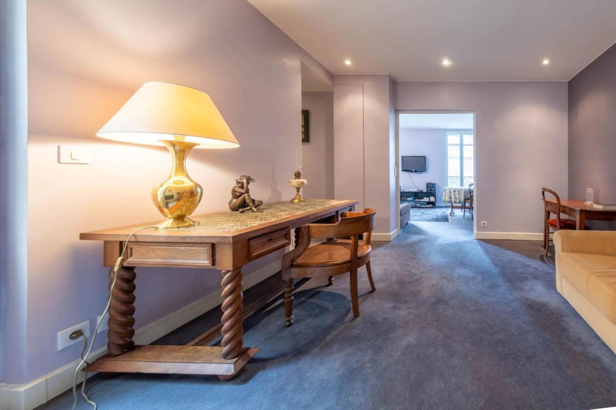 Spacious 1 Bedroom In Appartamento *