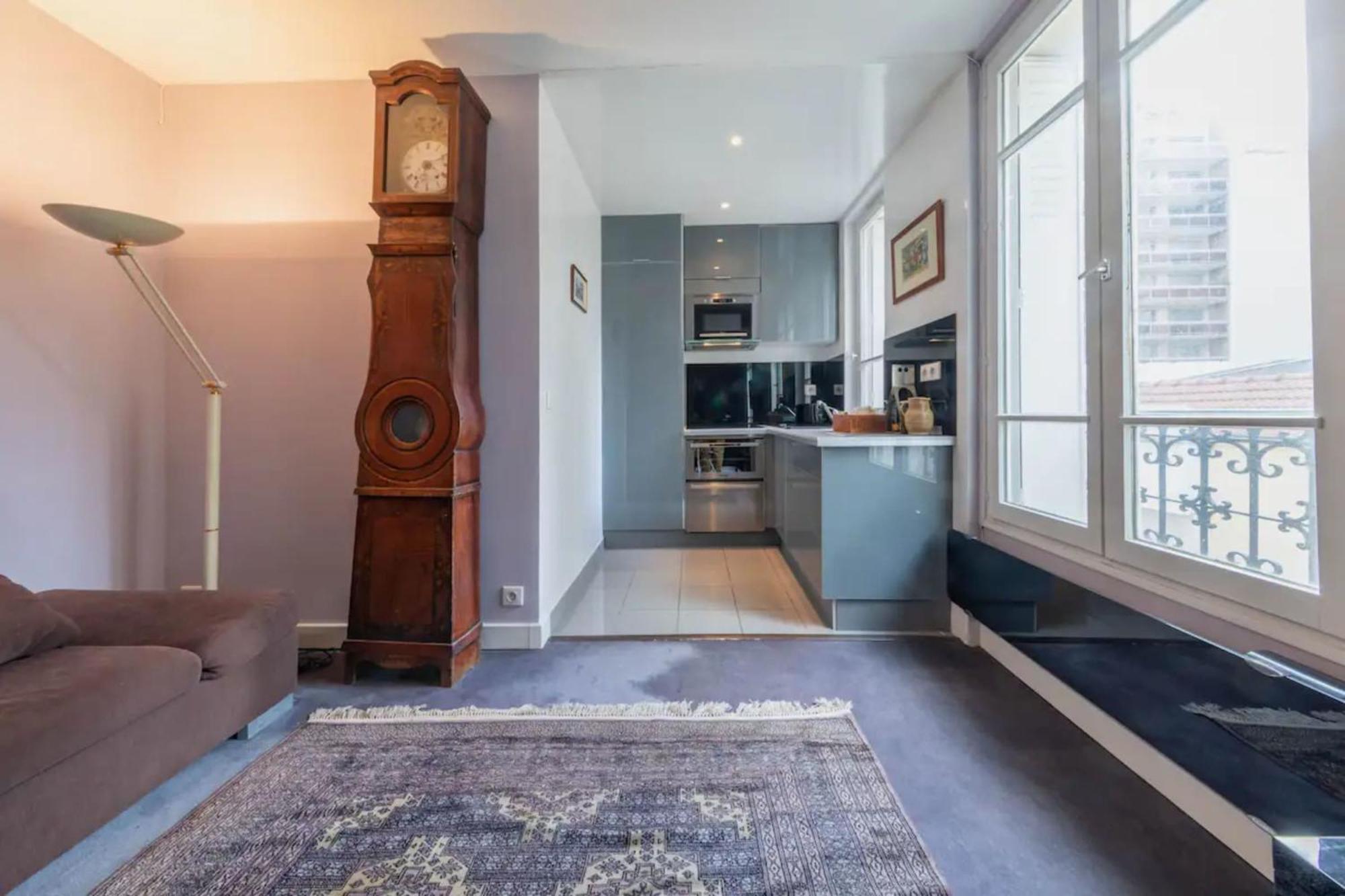 Appartamento Spacious 1 Bedroom In Parigi